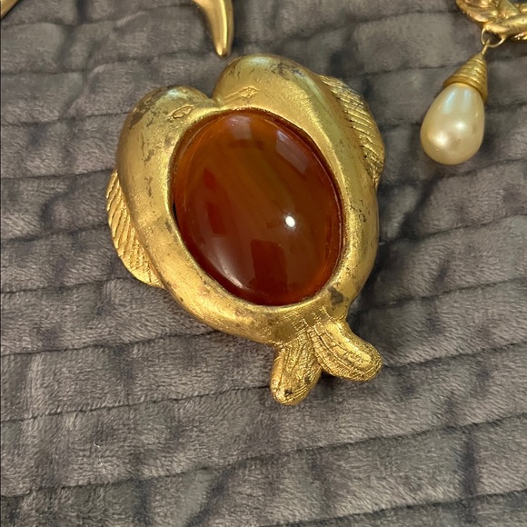 Three Gold brooches - Picture 2 of 5